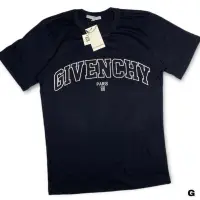 在飛比找蝦皮購物優惠-男士 T 卹 GIVENCHY T 卹 HYPE BEAST