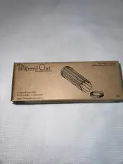NIB Pampered Chef Scalloped Bread Tube #1565 Loaf Pan