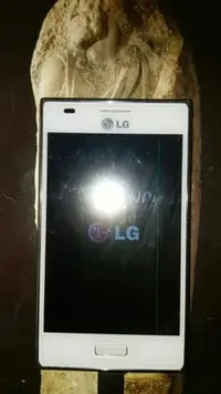 在飛比找Yahoo!奇摩拍賣優惠-$${故障機}LG optimus L5 ( LG-E612