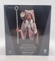 Diamond Select Gentle Giants Star Wars Ahsoka Tano 1/6 Premier Collection Statue