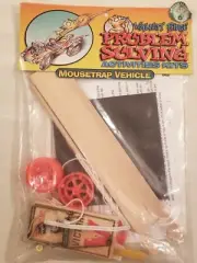 NEW Walnut Ridge Mouse Trap Powered Vehicle Problem Solving Science Kit Ages 6+