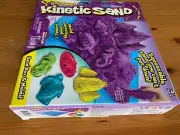 NEW kinetic sand Sand Box And Molds Wacky-tivities Purple Stress Reliever