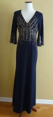 NWT Aidan Mattox Twilight Embellished Beaded Crepe 3/4 Sleeve Long Gown size 4