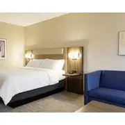 Holiday Inn Express Newton, an IHG Hotel