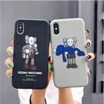 (廣州產品) IPHONE TPU 防滑散熱片 - KAWS005