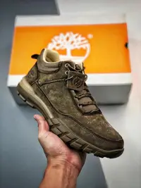 在飛比找Yahoo!奇摩拍賣優惠-【格格巫】Timberland 添柏嵐/天伯倫 戶外中幫休閑