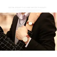 在飛比找蝦皮購物優惠-休閒復古  時尚潮流  簡約韓版  英倫  皮帶  男錶  