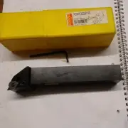 Sandvik T-Max P PDJNR 3225P 15 insert holder turning tool