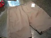 NWT - Mens VOLCOM Gray Flat Front Shorts (Size 31)