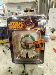 Yomega Star Wars Yoda Fireball Yo-Yo & Action Stand