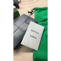 在飛比找蝦皮購物優惠-Bottega Veneta 中長錢包 Medium Cas