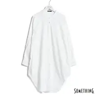 在飛比找momo購物網優惠-【SOMETHING】女裝 削肩立領長版水洗丹寧長袖襯衫(白