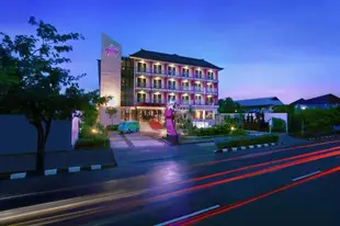 峇里庫塔日落大道名望飯店Fame Hotel Sunset Road Kuta Bali