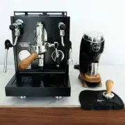 Custom Jet Black Bellezza Inizio & Niche Zero Grinder Package