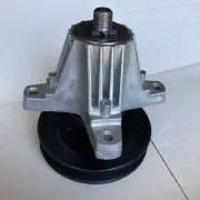 CUB CADET 918-06981 Blade Spindle Assembly W/Pulley