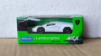 WELLY 1:64 1:60 LAMBORGHINI COUNTACH LPI 800-4 WHITE scale car diecast metal