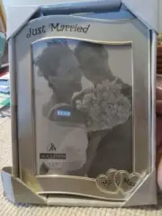 Just married Picture Frame