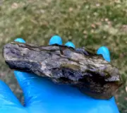 Libyan Desert Glass Meteorite Tektite impact specimen( 1720 crt) Flat Black Gem