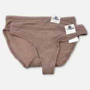 b.tempt’d Women's NWT 2 Pack Bundle Thong Bikini Panties One Size Brown