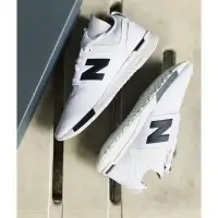 在飛比找蝦皮購物優惠-現貨 New Balance 247 新款熊貓配色 NB24