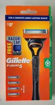Gillette Fusion 5 Razor Handle + Pack 4 Blades Pack+ Wall Hanger-BRAND NEW