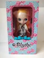 Takara Tomy Blythe doll Ashley Secret