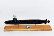 USS Vermont (SSN-792) Submarine Model,US Navy,20",Mahogany, Virginia Class Block