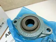 Dodge 033091 F2B-LT7-104 1-1/4" 2-Bolt Flange Solid Lube Sleeve Bearing