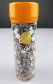 Wilton Halloween "Spooky Eyeball Mix" Sprinkles Cake & Cookie Decorations 3.9 oz