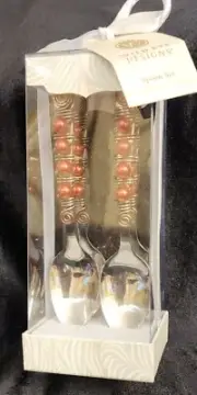 Wild Eye Designs Mini Spoons & Set of 4, Gift Boxed Red NEW