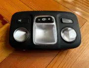 BRAND NEW RENAULT CAPTUR INTERIOR COURTESY LIGHT CEILING LIGHT 264309166R