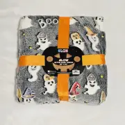 NEW Sam Salemson Glow In The Dark 50" by 60" Throw Blanket Halloween Ghosts