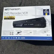 Emerson ZV427EM5 DVD Recorder VCR Combo Player 1080p Remote Transfer VHS DVD New