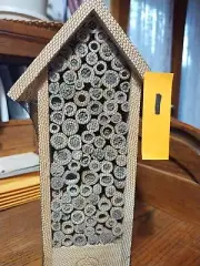 GREAT POLLINATORS! 2024 Blue Orchard Mason Bee Cocoons & Medium Bee House (#1)