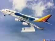 Risesoon Air Pacific Boeing 747-400 DQ-FJL Desk Top Jet Model 1/200 AV Airplane