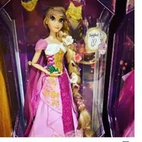 在飛比找蝦皮購物優惠-正版迪士尼樂園  長髮公主 魔法奇緣 樂佩 限量公仔娃娃