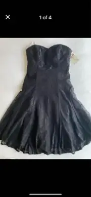 Alannah Hill women’s black strapless dress. Size 8. New With Tags.