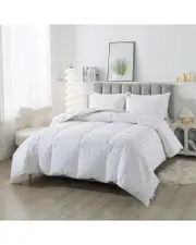Royal Velvet 233 Thread Count All Season White Down Comforter