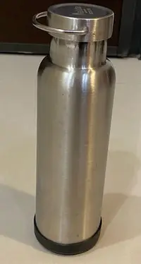 在飛比找Yahoo!奇摩拍賣優惠-Maluta瑪露塔 #316不銹鋼真空斷熱保溫瓶 運動瓶(二