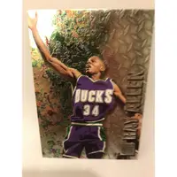 在飛比找蝦皮購物優惠-二手NBA 新秀球員卡 1996 Fleer Metal R