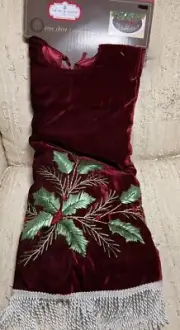 Christmas Tree Skirt 50” Diameter