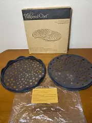 New Pampered Chef Microwave Chip Maker Set of 2 For Potato Chips #1241