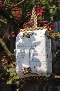 在飛比找Yahoo!奇摩拍賣優惠-Sofie 機縫工房【超萌小貓咪】輕巧包抽取式衛生紙套 舒潔