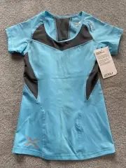 New 2XU Women’s Blue Grey Compression Short Sleeve Top - Size S Small WA2269a