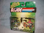 Heavy Duty Razorclaw flip attack knives VALOR vs VENOM comic GI Joe 2003 cobra
