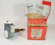 NIB Robertshaw 110-329 Domestic Gas Water Heater Thermostat R110RTS max 160F