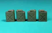 WW II U.S. ARMY FUEL JERRY CANS (to SHERMAN, LEE, STUART, ETC) #E049 1/35 EUREKA