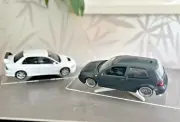 1:18 Diecast Car Angled Stand Acrylic Display Shelf Toy Storage