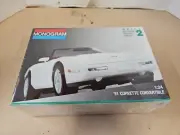Monogram 1991 Corvette Convertible Model Kit #2938 1:24 New Factory Sealed Box