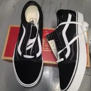 Size 10 - VANS Old Skool MTE Black Night